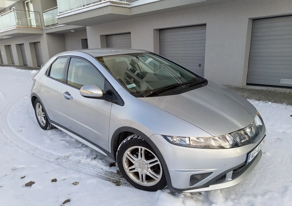 Honda Civic cena 8900 przebieg: 132000, rok produkcji 2008 z Elbląg małe 37